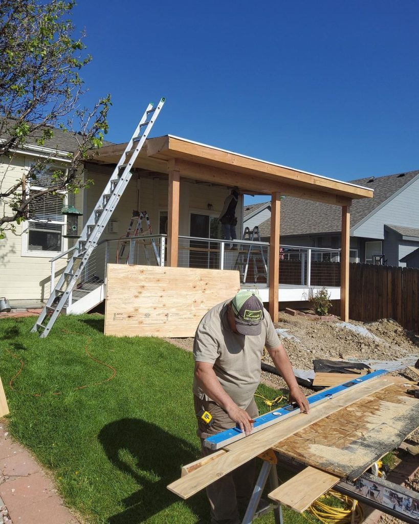 Legacy roofer doing a severance roof repair