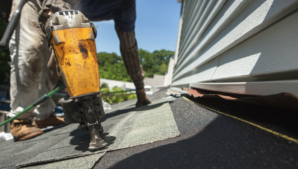 Aurora roofing services damaged roof